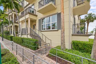 2617 NE 14th Ave, Wilton Manors, FL 33334 - Photo 2