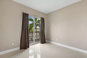 2617 NE 14th Ave, Wilton Manors, FL 33334 - Photo 22