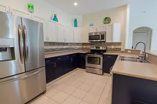 2742 SW Slade Pl, Port Saint Lucie, FL 34953 - Photo 6