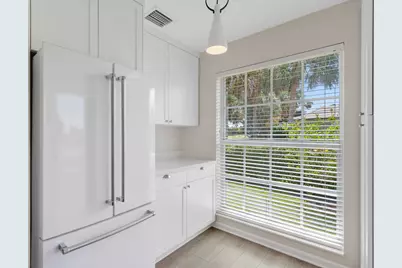 4 Country Club Circle, Village of Golf, FL 33436 - Photo 12