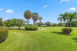 4 Country Club Cir, Village of Golf, FL 33436 - Photo 28