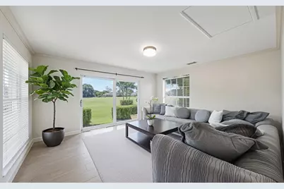 4 Country Club Circle, Village of Golf, FL 33436 - Photo 16
