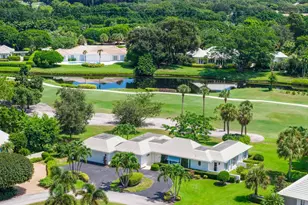 4 Country Club Cir, Village of Golf, FL 33436 - Photo 32