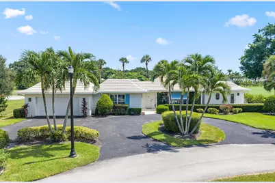 4 Country Club Circle, Village of Golf, FL 33436 - Photo 2