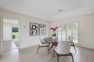 4 Country Club Cir, Village of Golf, FL 33436 - Photo 14