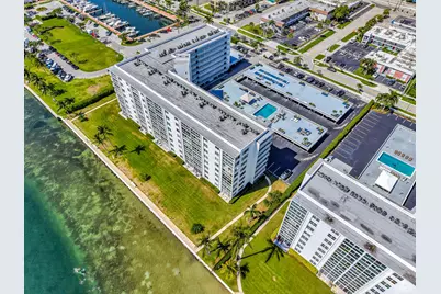301 Lake Shore Drive #302, Lake Park, FL 33403 - Photo 36