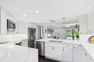 1117 Marine Way E, North Palm Beach, FL 33408 - Photo 10