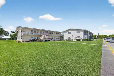 43 Easthampton B, West Palm Beach, FL 33417 - Photo 1