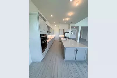 4951 Naugle Way #18 Livingston, Davie, FL 33328 - Photo 8