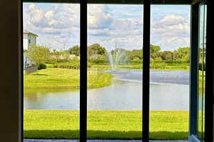 4951 Naugle Way, Davie, FL 33328 - Photo 4