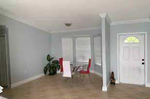 22258 SW 98th Pl, Cutler Bay, FL 33190 - Photo 2