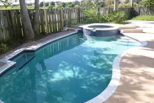 22258 SW 98th Pl, Cutler Bay, FL 33190 - Photo 10