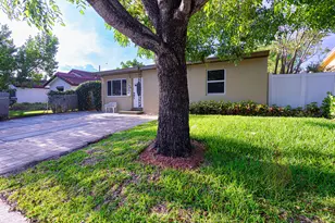 429 Summa St, West Palm Beach, FL 33405 - Photo 8