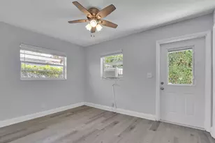 112 Sandal Ln, Palm Beach Shores, FL 33404 - Photo 10