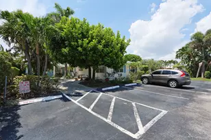 112 Sandal Ln, Palm Beach Shores, FL 33404 - Photo 16