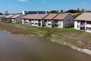 7674 Tahiti Ln, Lake Worth, FL 33467 - Photo 4