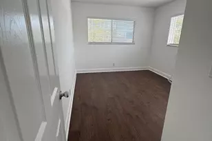 510 Lake Shore Dr, Lake Park, FL 33403 - Photo 6