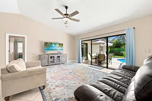 10666 NW 2nd Pl, Coral Springs, FL 33071 - Photo 10