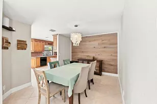 10666 NW 2nd Pl, Coral Springs, FL 33071 - Photo 18