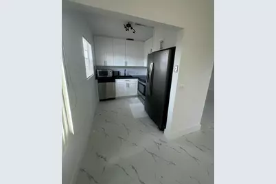 165 Brighton D #165, Boca Raton, FL 33434 - Photo 2