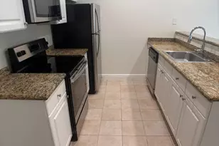 150 SE 3rd Ave, Miami, FL 33131 - Photo 4