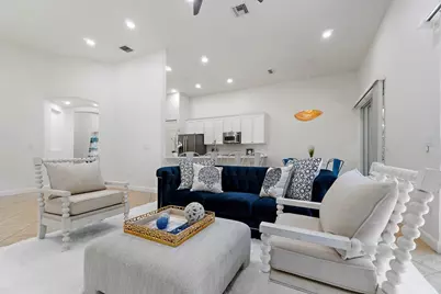 1071 Vintner Boulevard, Palm Beach Gardens, FL 33410 - Photo 16