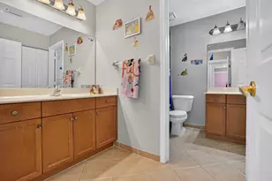 9135 Dupont Pl, Wellington, FL 33414 - Photo 48
