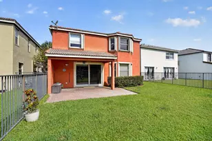 9135 Dupont Pl, Wellington, FL 33414 - Photo 24