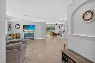 9135 Dupont Pl, Wellington, FL 33414 - Photo 4