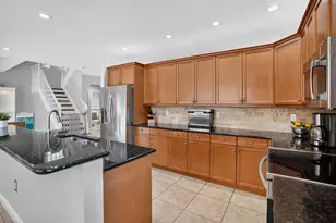 9135 Dupont Pl, Wellington, FL 33414 - Photo 16