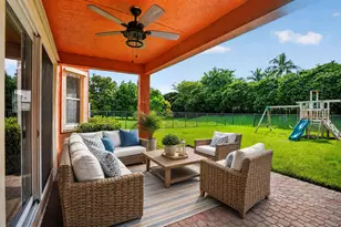 9135 Dupont Pl, Wellington, FL 33414 - Photo 20
