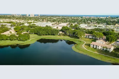 2900 Olivewood Terrace #201, Boca Raton, FL 33431 - Photo 2