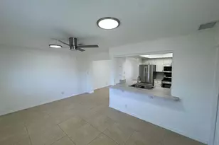 4717 NW 49th Pl, Tamarac, FL 33319 - Photo 4