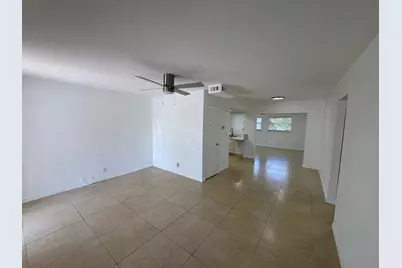 4717 NW 49th Place, Tamarac, FL 33319 - Photo 2