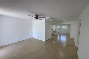 4717 NW 49th Pl, Tamarac, FL 33319 - Photo 2