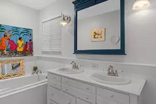 2750 NE 8th Ct, Pompano Beach, FL 33062 - Photo 24