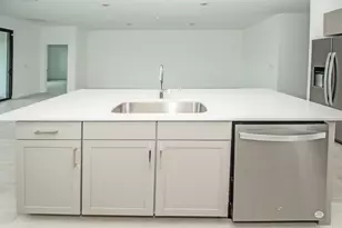 5929 SE Sky Blue Circle E, Stuart, FL 34997 - Photo 8