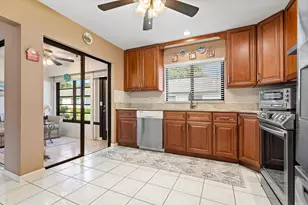 4903 Equestrian Cir, Boynton Beach, FL 33436 - Photo 8