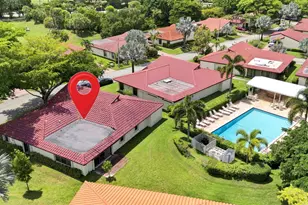 7918 Hibiscus Cir, Tamarac, FL 33321 - Photo 26