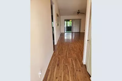 2641 Gately Drive E #907, West Palm Beach, FL 33415 - Photo 2