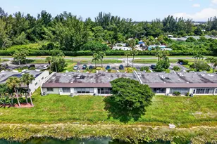 226 Lake Constance Dr, West Palm Beach, FL 33411 - Photo 46