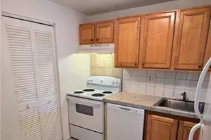 7801 Colony Circle S, Tamarac, FL 33321 - Photo 6