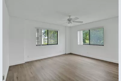 8030 Hampton Boulevard #106, North Lauderdale, FL 33068 - Photo 18