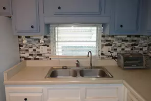 8933 Cypress St, Boynton Beach, FL 33436 - Photo 14