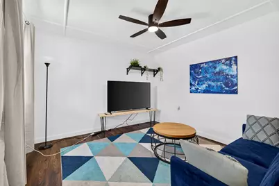 2702 NE 9th Avenue #1/2, Wilton Manors, FL 33334 - Photo 2