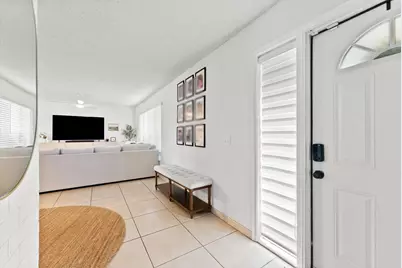 10661 NW 27th Court, Sunrise, FL 33322 - Photo 6