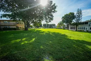 132 Cambridge F, West Palm Beach, FL 33417 - Photo 20
