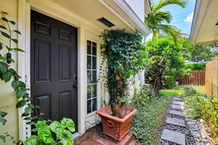 11290 Glen Oaks Ct, North Palm Beach, FL 33408 - Photo 4