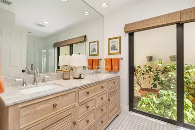 11290 Glen Oaks Court, North Palm Beach, FL 33408 - Photo 22