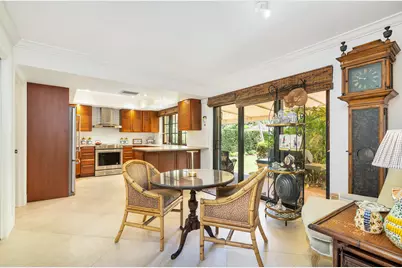 11290 Glen Oaks Court, North Palm Beach, FL 33408 - Photo 14